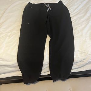 Figs Zamora Maternity Scrub Bottoms in Medium